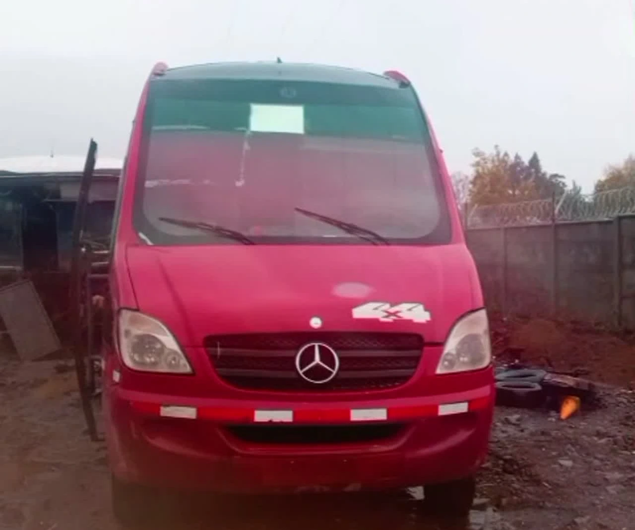 Caja de Cambios y Transfer 4x4 Mercedes Benz Vario 2013 - Desarmaduría Panchito Temuco